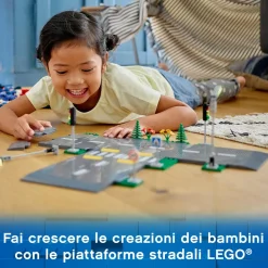 Lego City 60304 Piattaforme Stradali, Set Basi Con Lampioni Fosforescenti, Semafori Giocattolo, Cartelli E Segnaletica, Toys Center