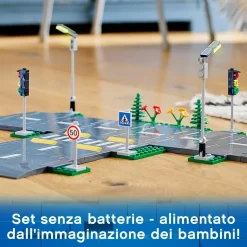 Lego City 60304 Piattaforme Stradali, Set Basi Con Lampioni Fosforescenti, Semafori Giocattolo, Cartelli E Segnaletica, Toys Center