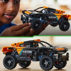 Lego Technic 42166 Neom Mclaren Extreme E Race Car, Macchina Giocattolo Con Funzione Pull-Back, Giochi Per Bambini Di 7+ Anni