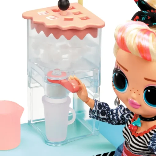 Lol Surprise Omg To-Go Diner Playset Con Oltre 45 Sorprese E Bambola Inclusa