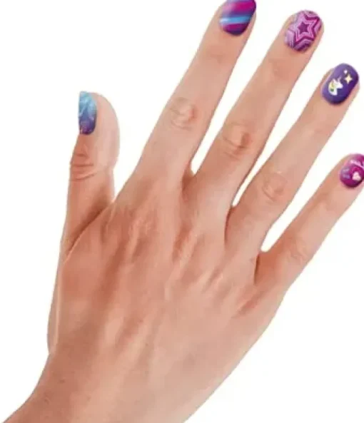 Shiny Nails