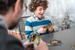 Uno Minecraft, L'Iconico Gioco Di Carte Nella Versione Ispirata La Videogioco